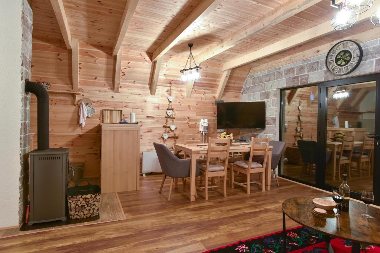 זבליאק Guest House Max מראה חיצוני תמונה