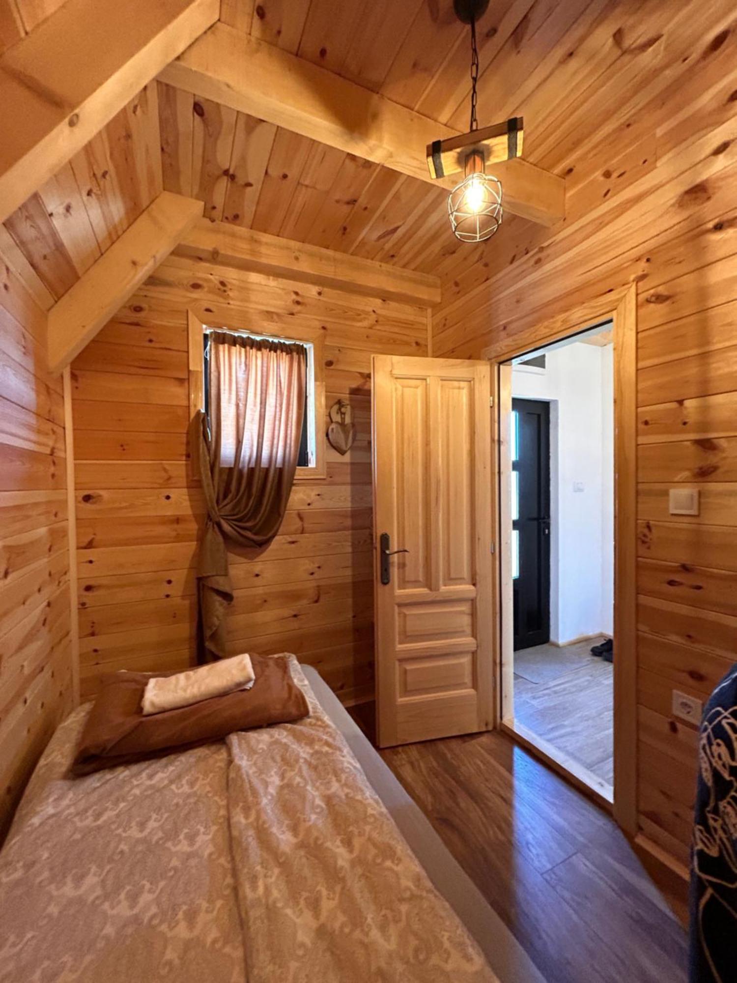 זבליאק Guest House Max מראה חיצוני תמונה